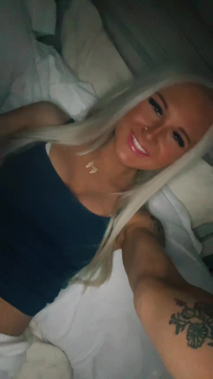 @𝓶𝓲𝓼𝓼 𝓴𝓴 💋💸