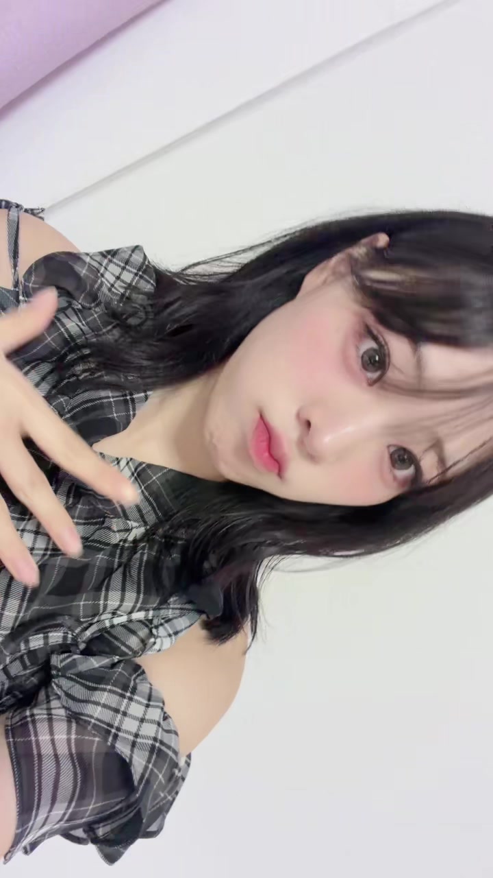 @みる