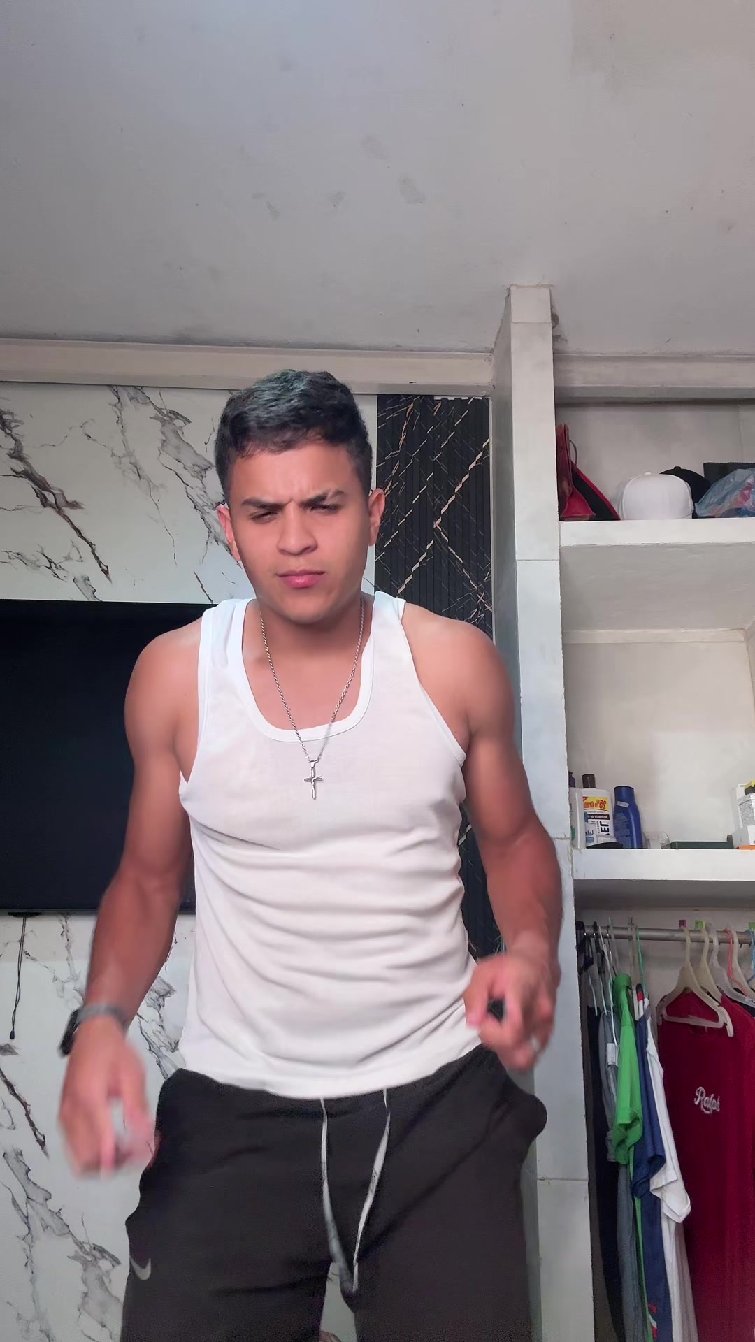 @Brayan_Afrodan