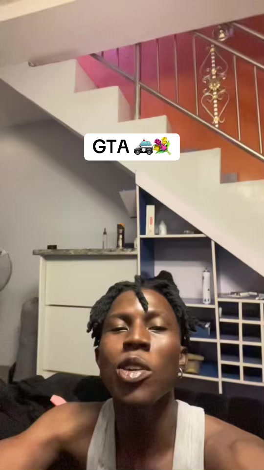 @_devibe 🪖