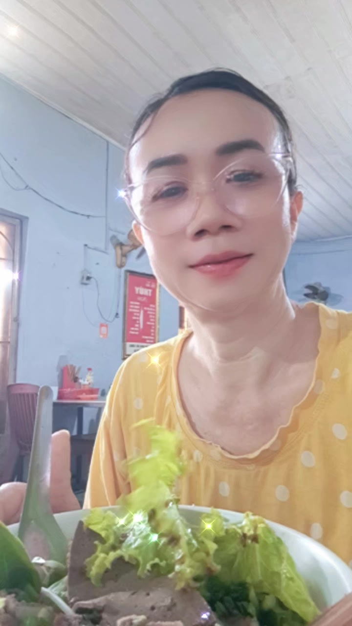 @📣C&ocirc; Phụng đ&acirc;y n&egrave;😆