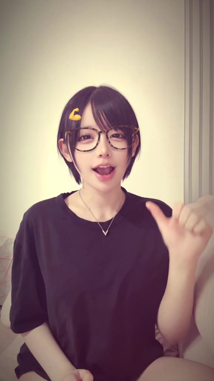@栗和ねね