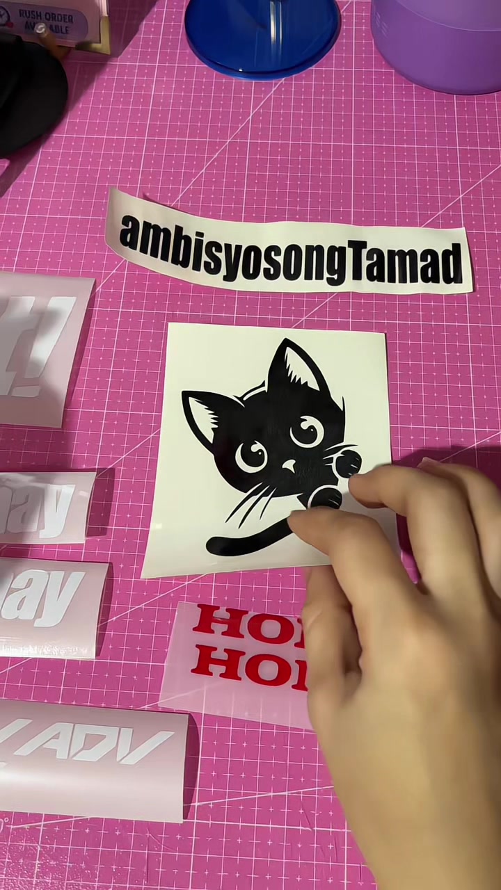 @FB: MC Prints & Crafts