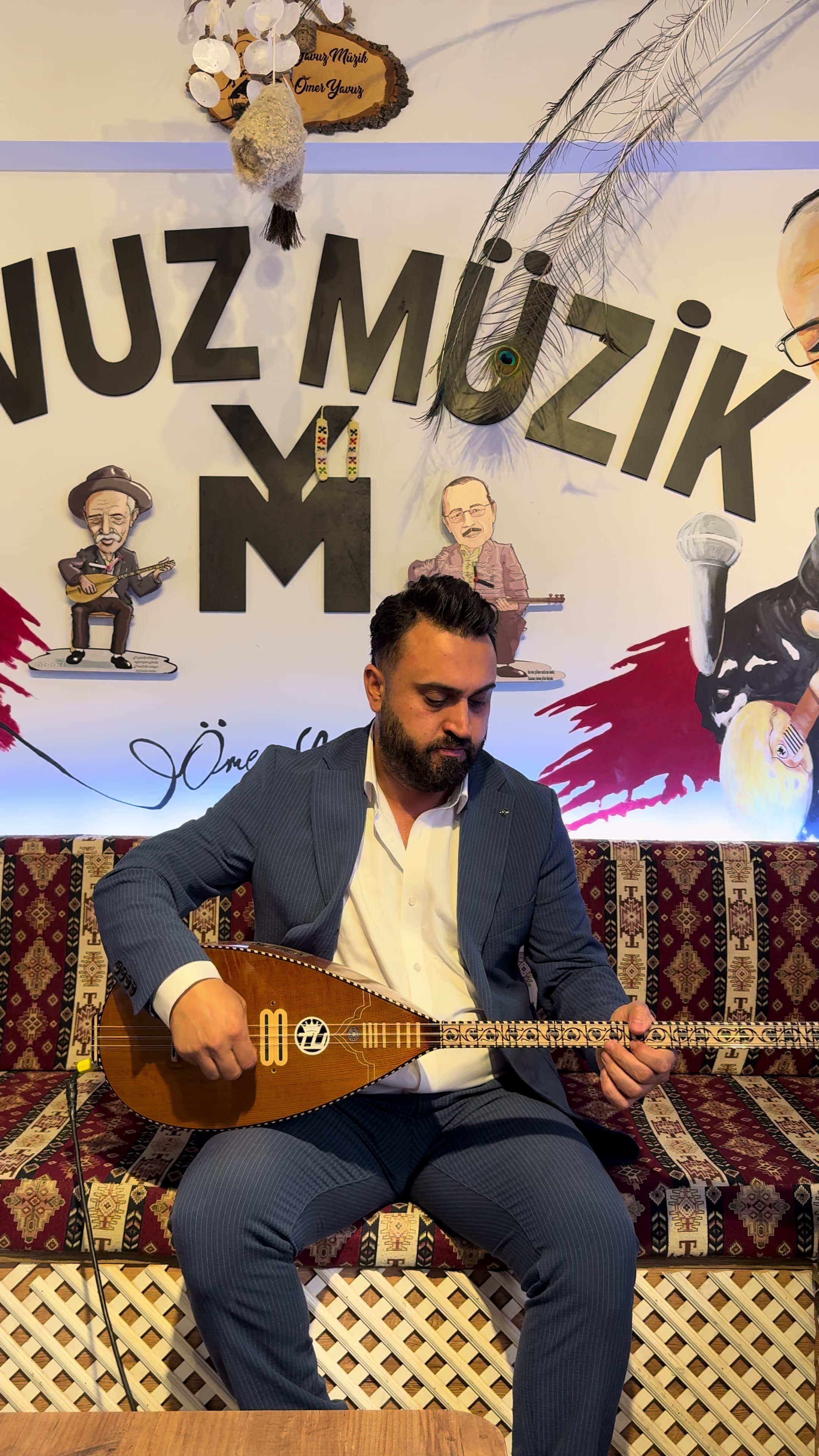 @&Ouml;mer Yavuz