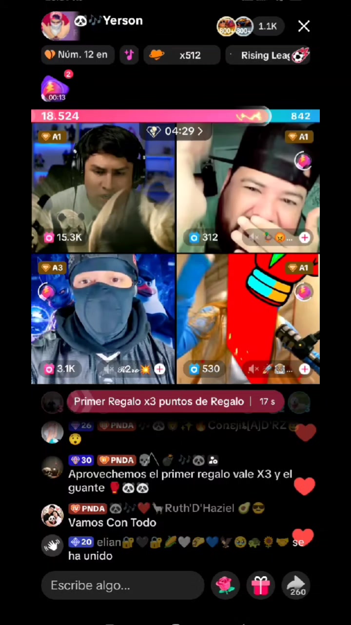 @Daniela 🐼🎶
