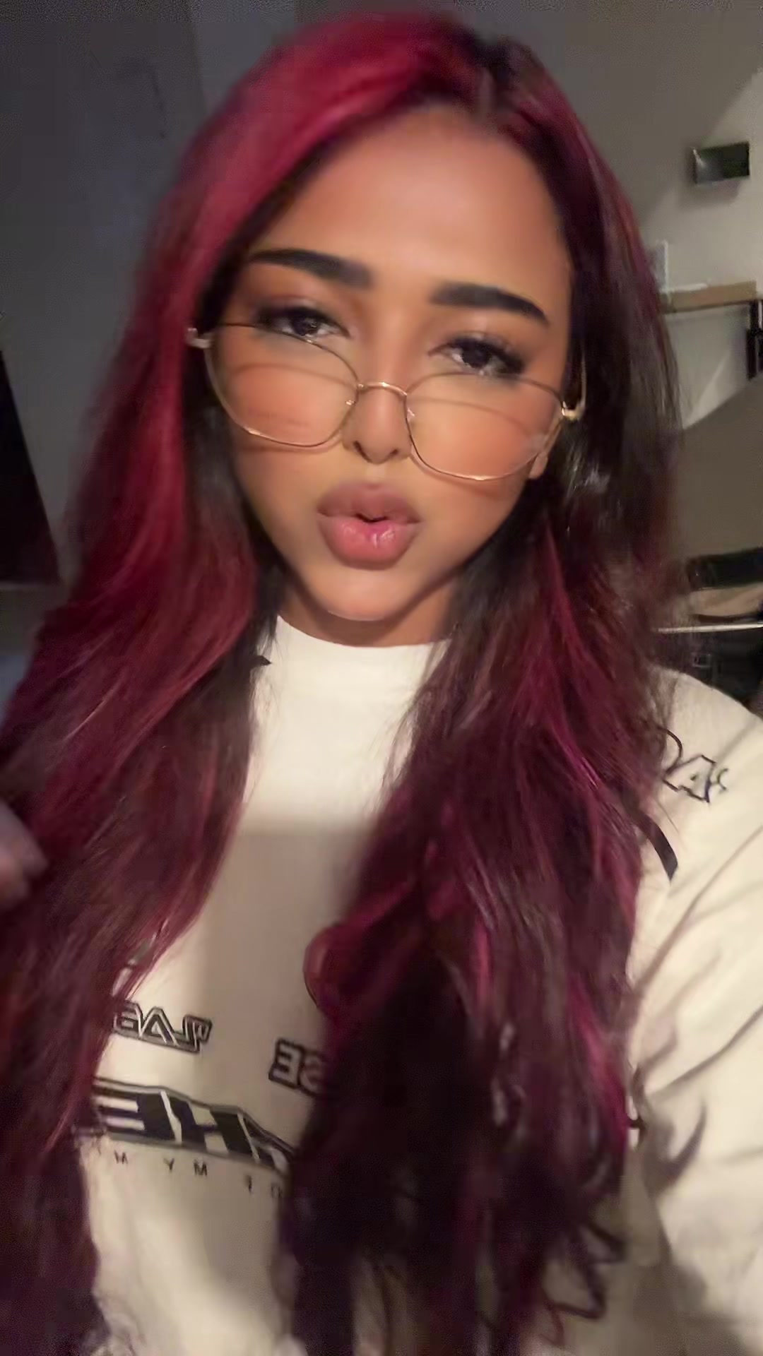 @Loonyvert