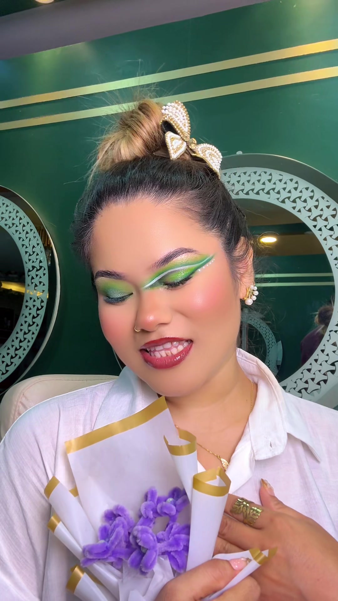 @MakeupWithSus