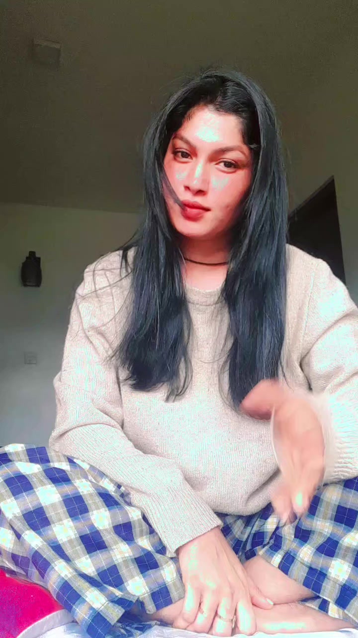 @🦋හංසි බාබා🦋