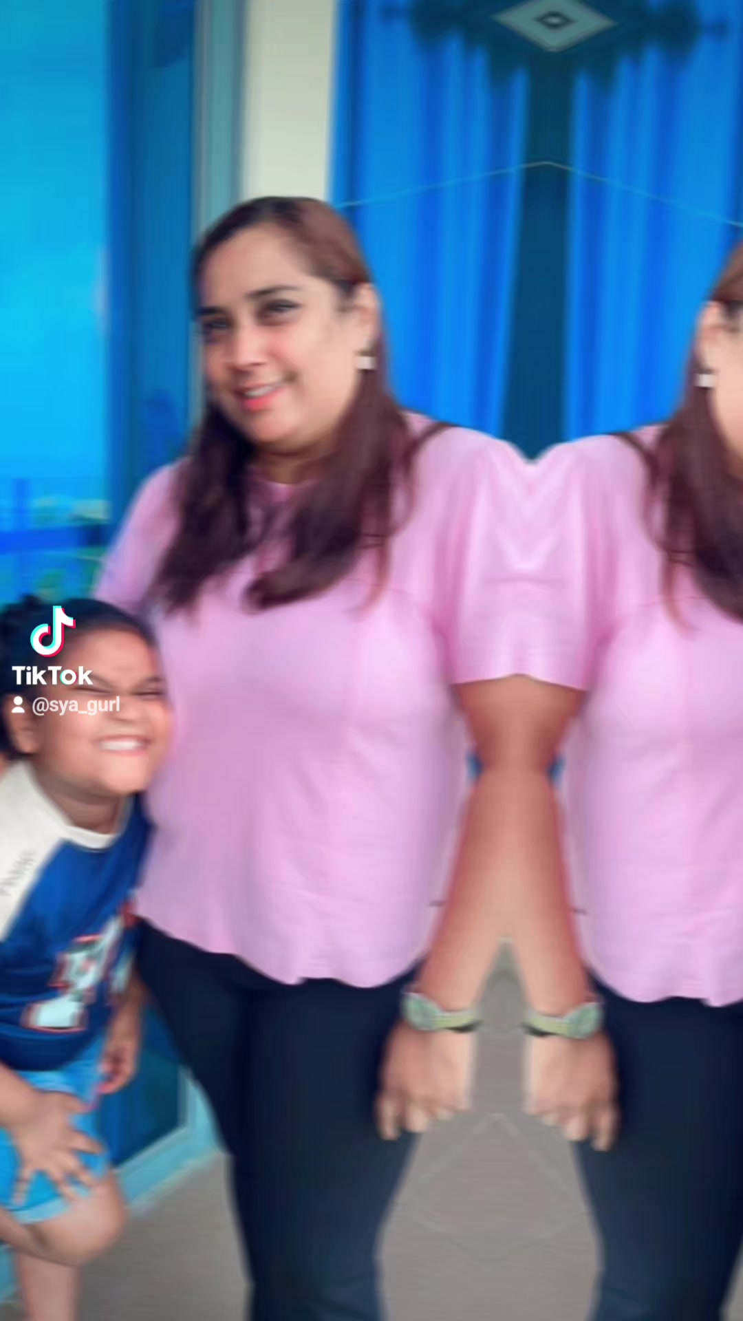 @SharmiGurl