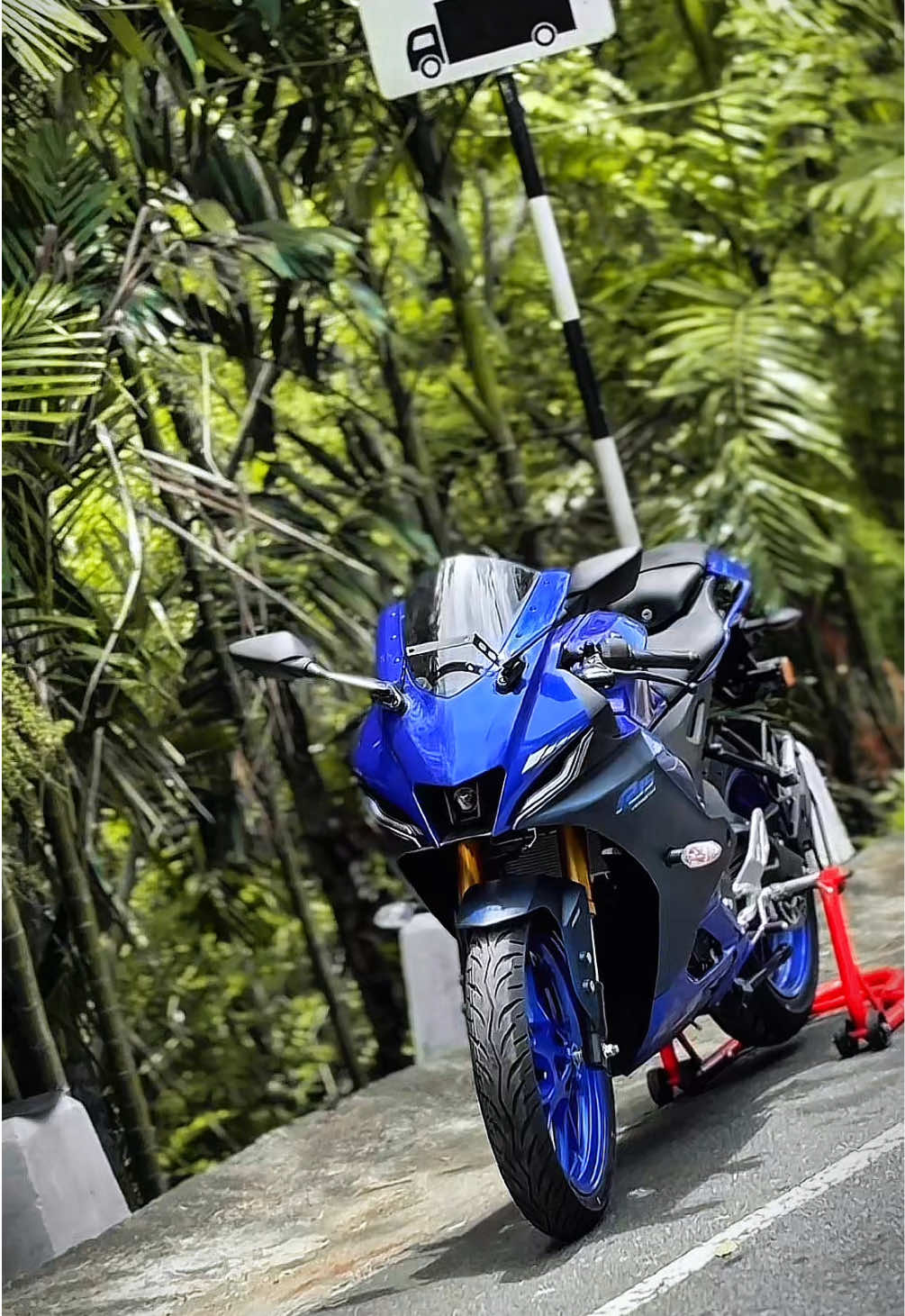 @Ashen Yamaha 🇱🇰
