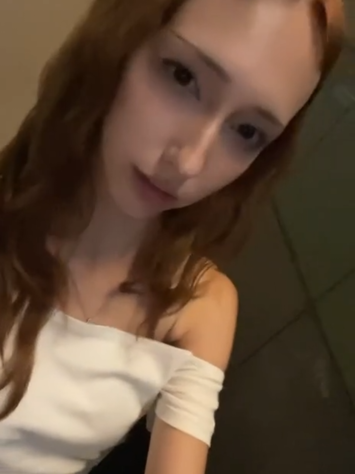 @анися