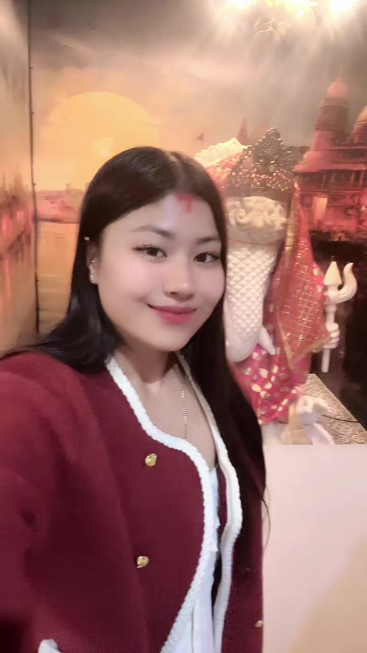 @🕉️Alizashrestha🕉️