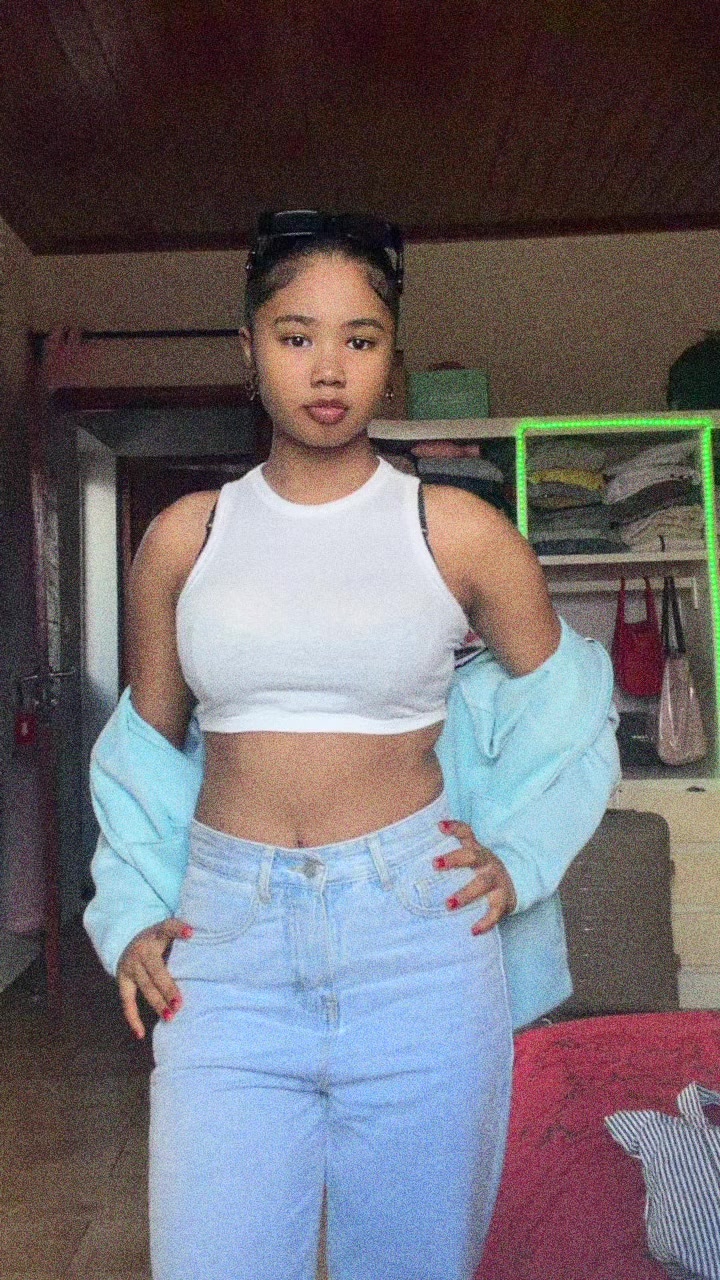 @ASHLEY✨
