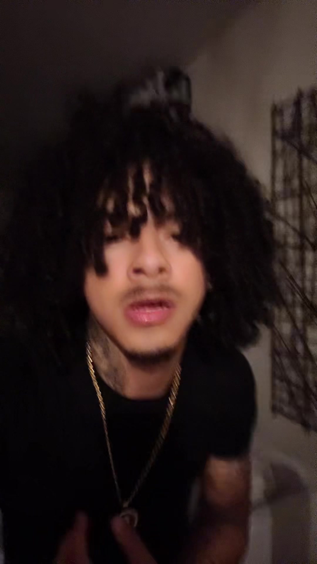 @🏚️