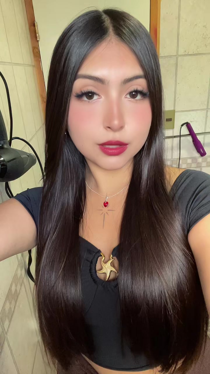 @Mon._Reyes