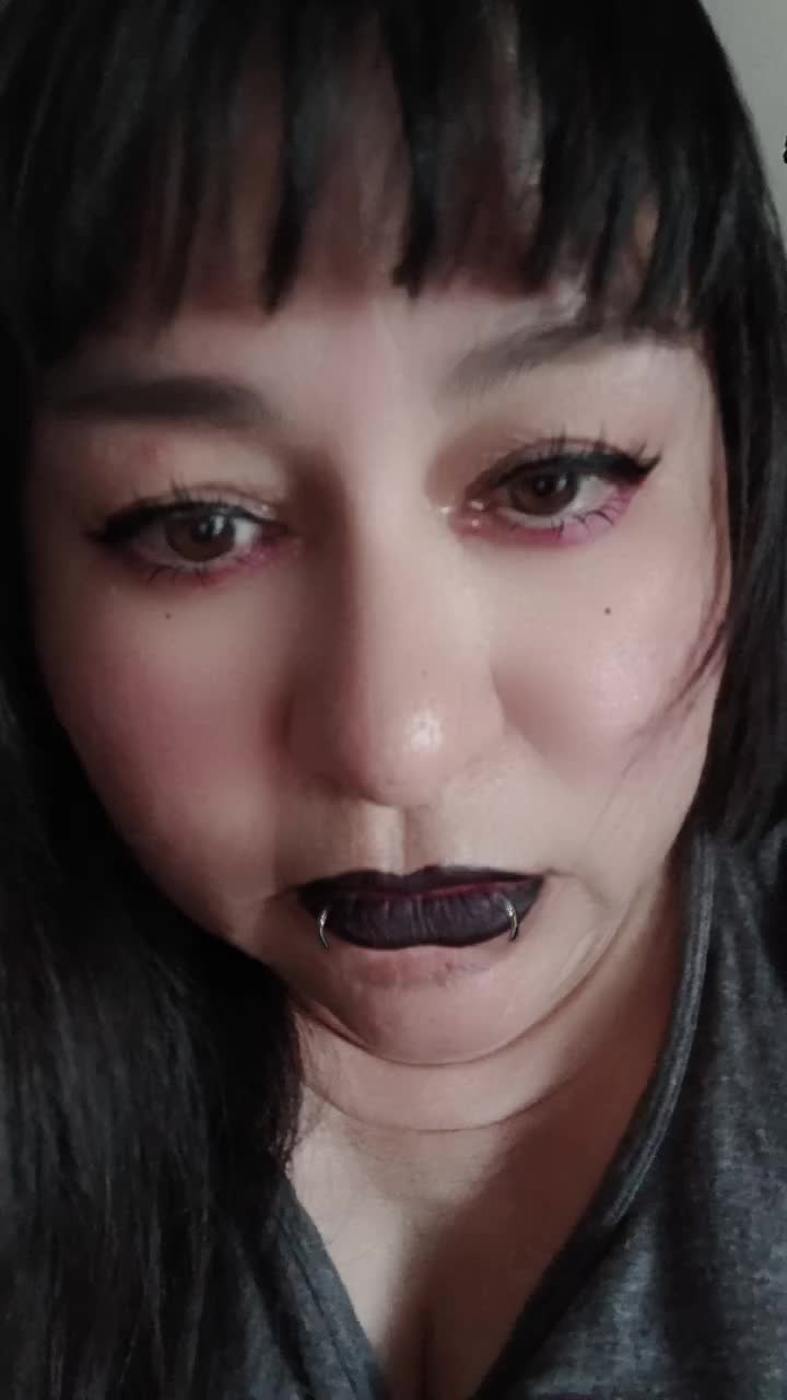 @vampirelizzie