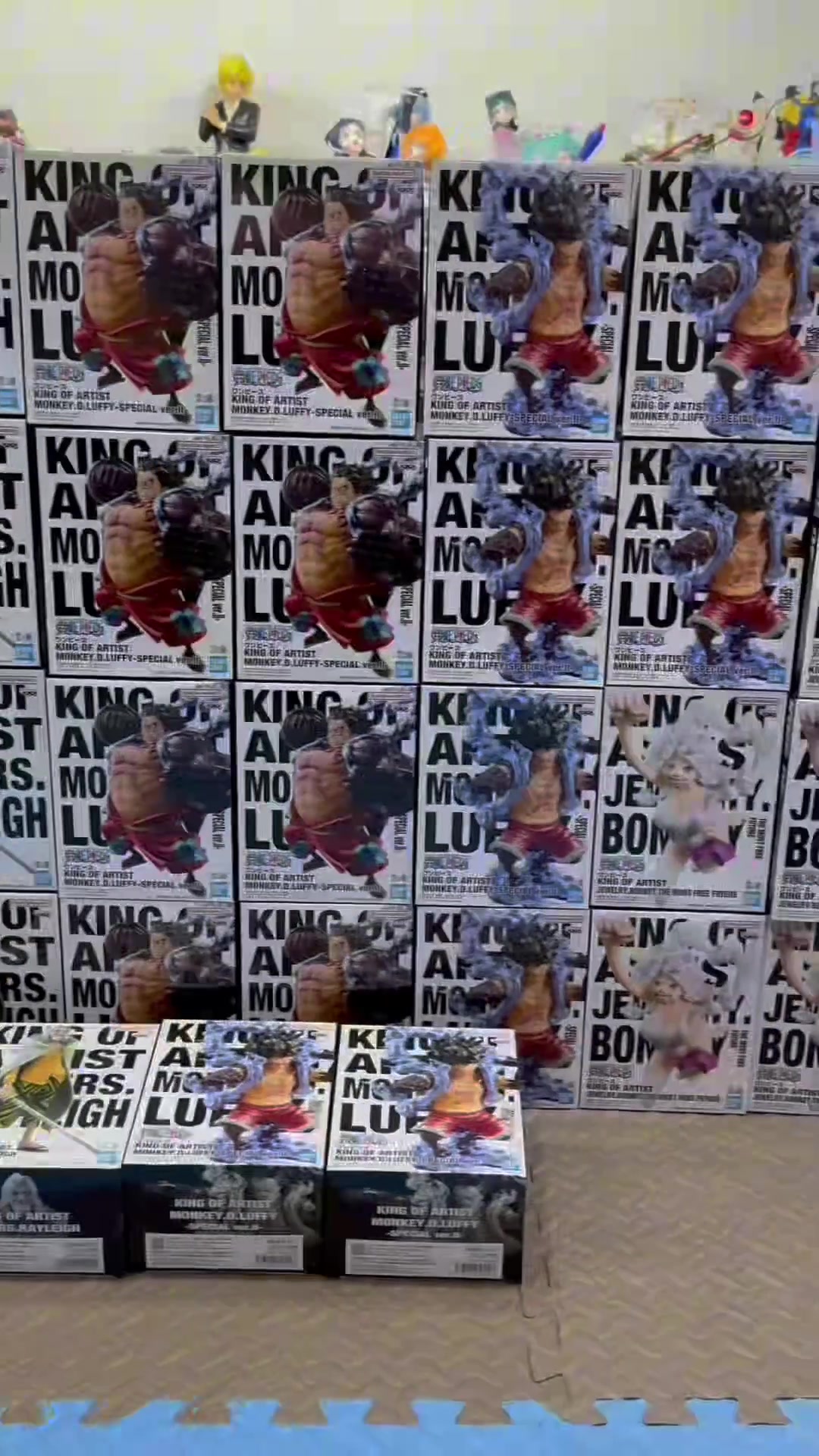 @Kevintoys by Kong