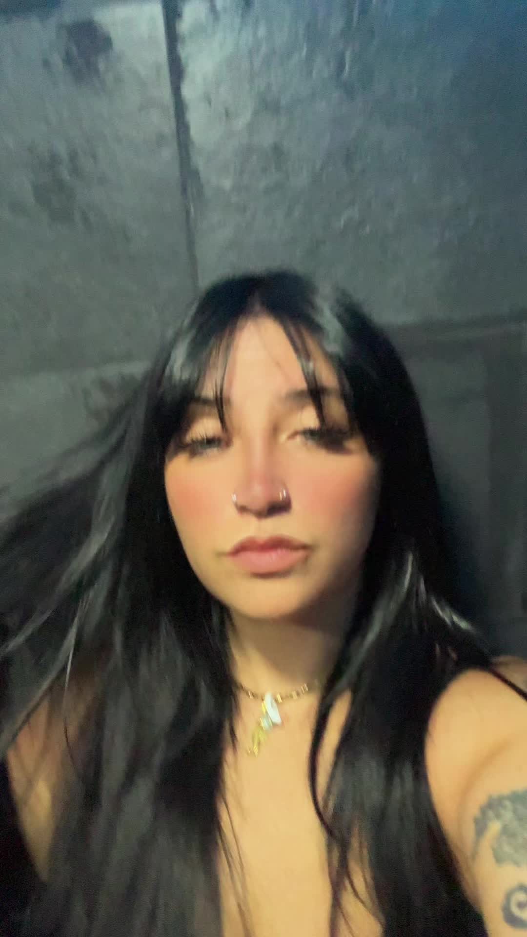 @ᴋᴇɪᴋᴇ ᴋᴡʀᴀ 🦈