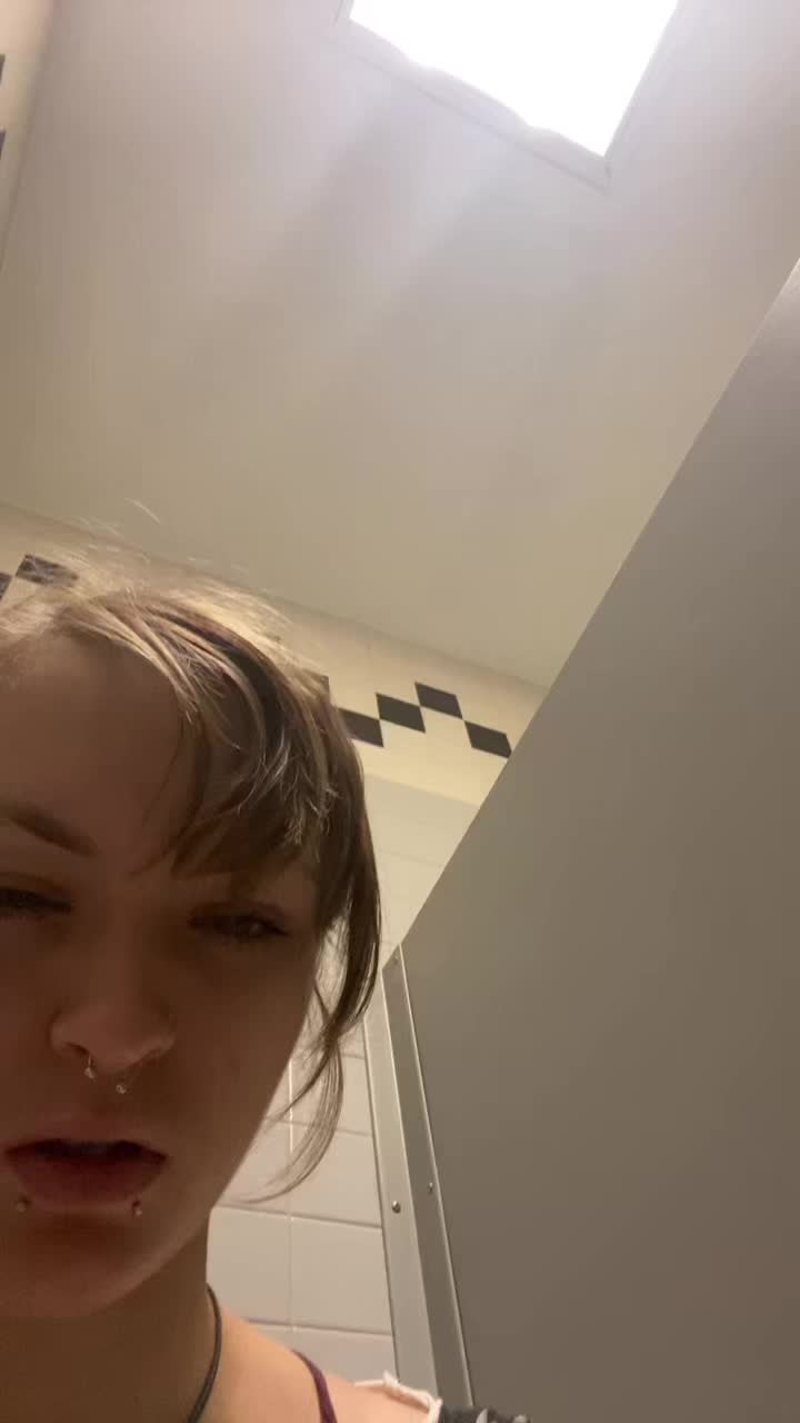 @doofusdiaries