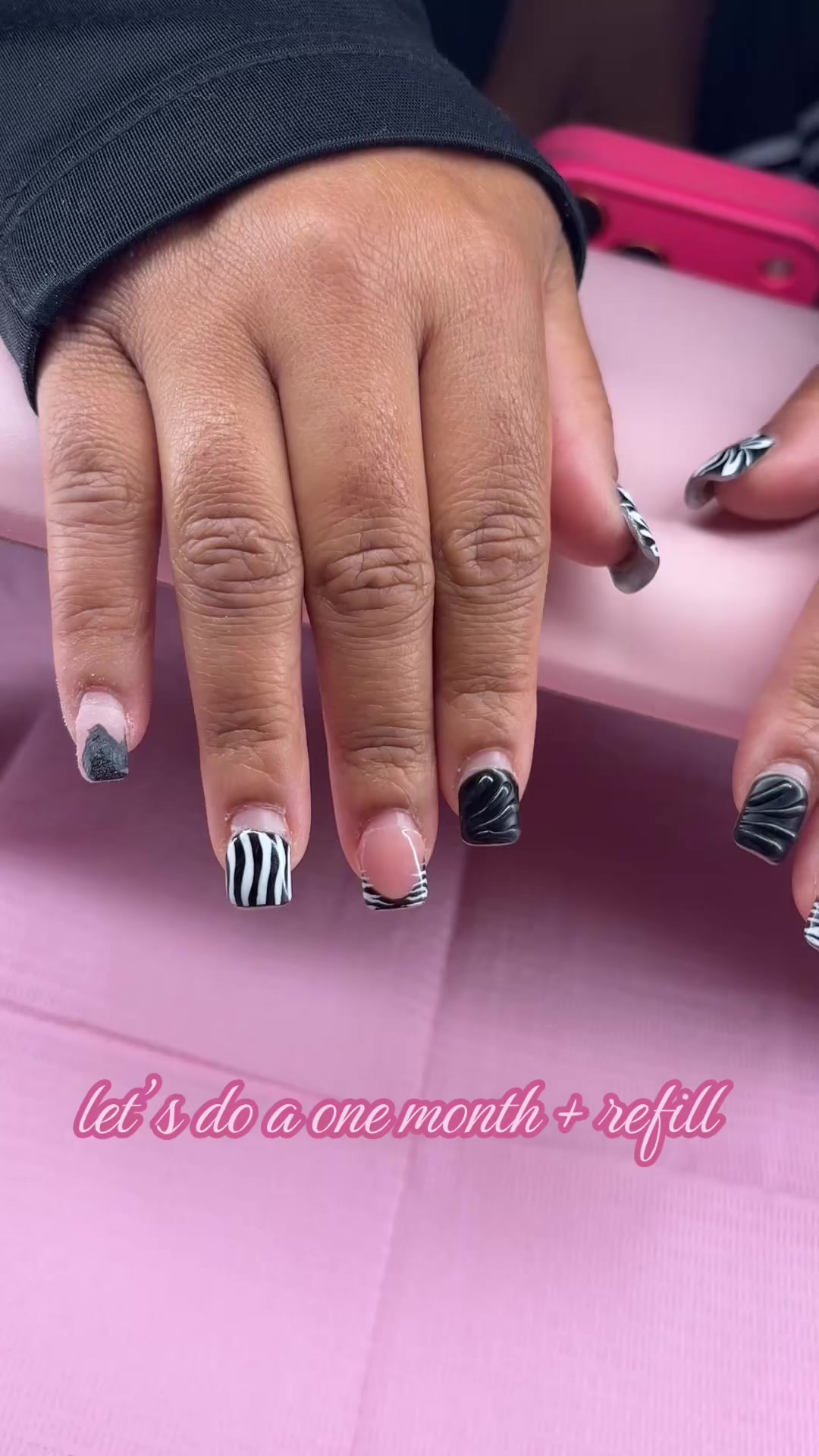 @vickyy🌸🎀🩷