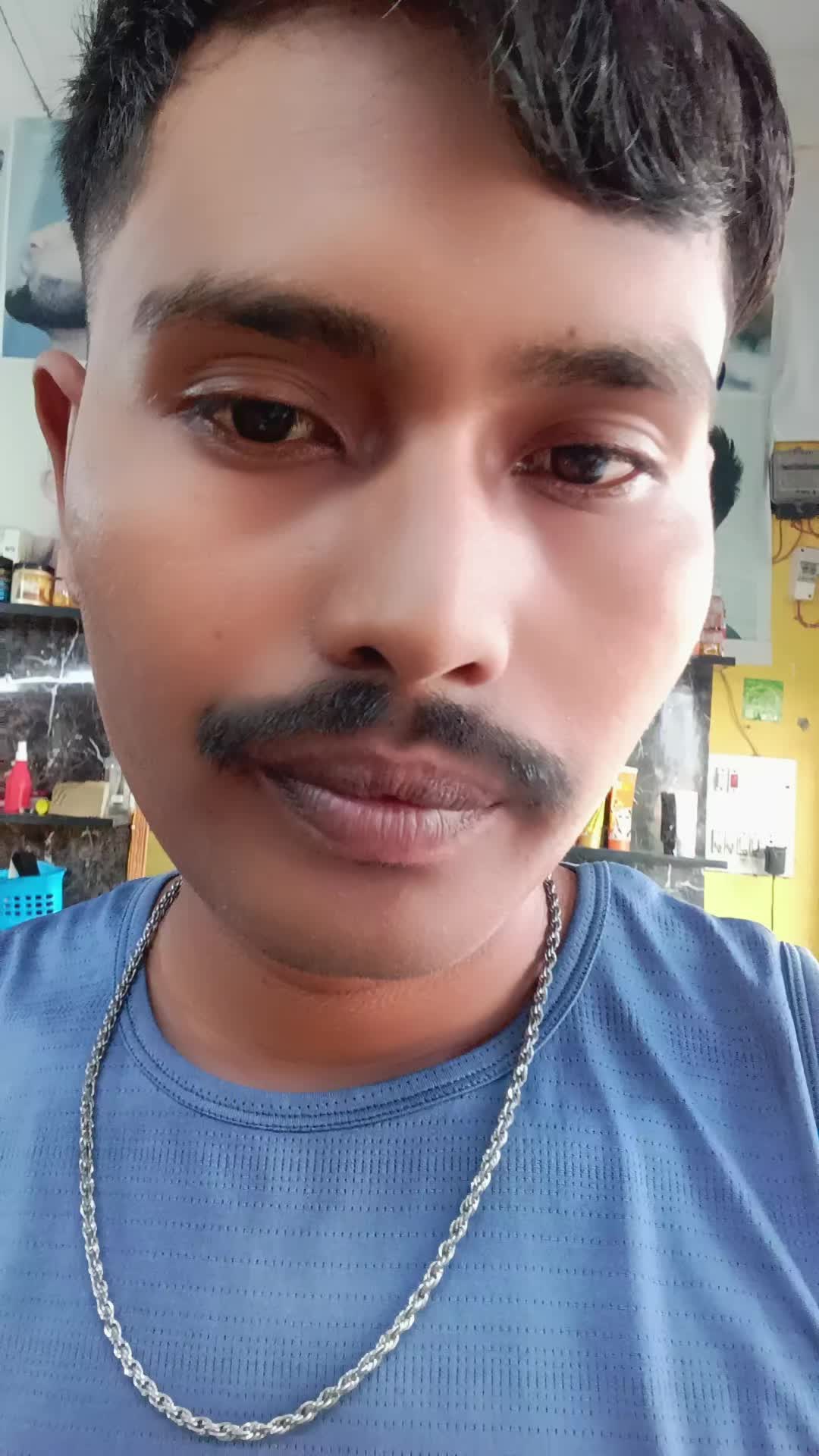 @अमित थारु 🇳🇵♥️💐