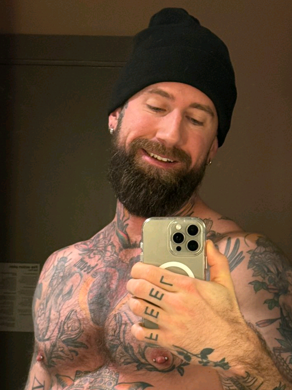 @yvoxxxl