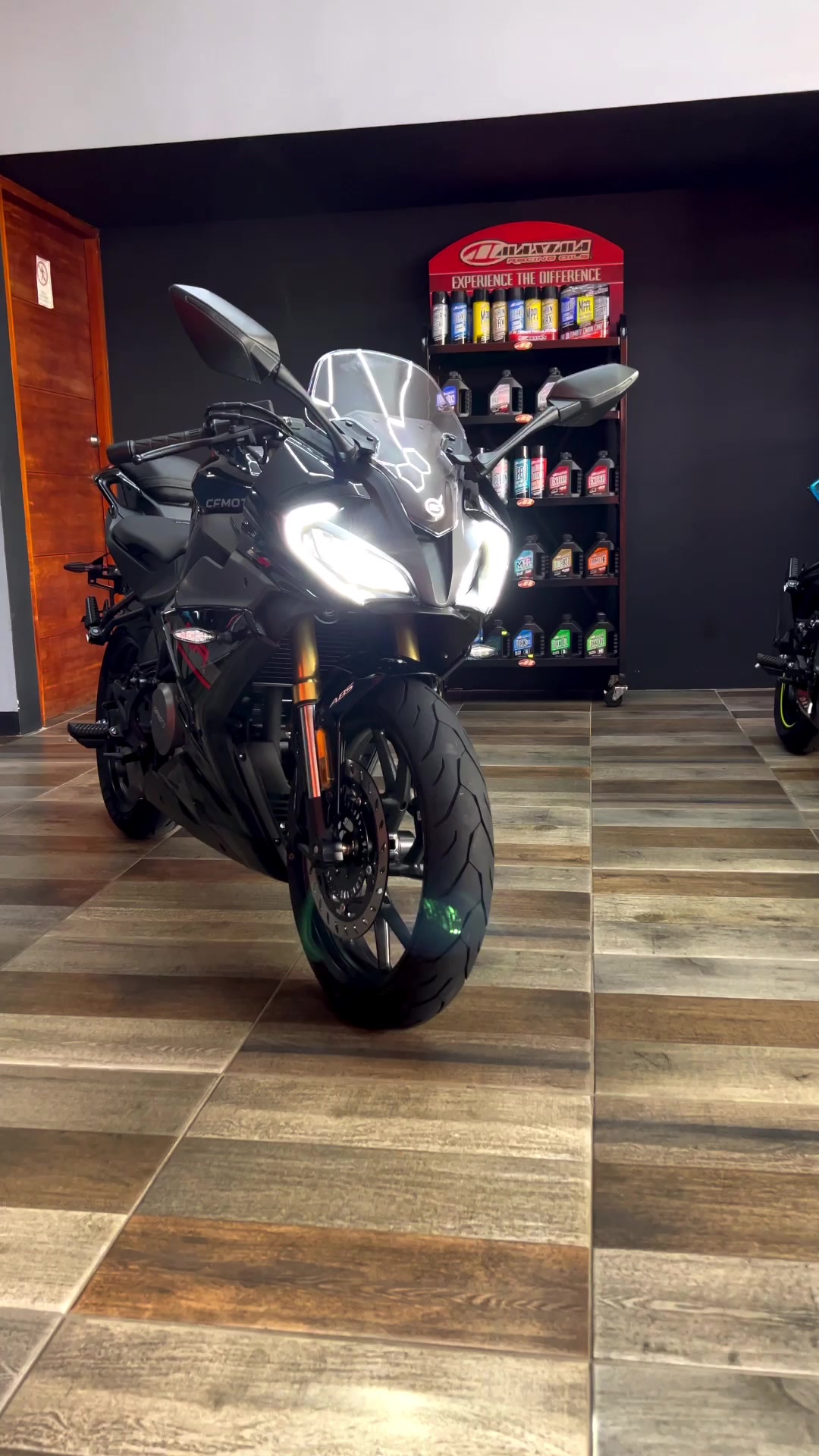 @Oscar Z&uacute;niga | CFMOTO
