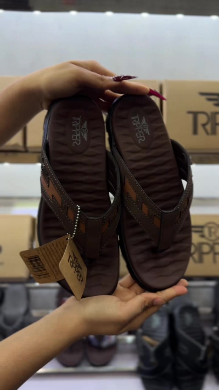 @Cherry Shoe Store