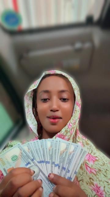 @QueenHalish🥰