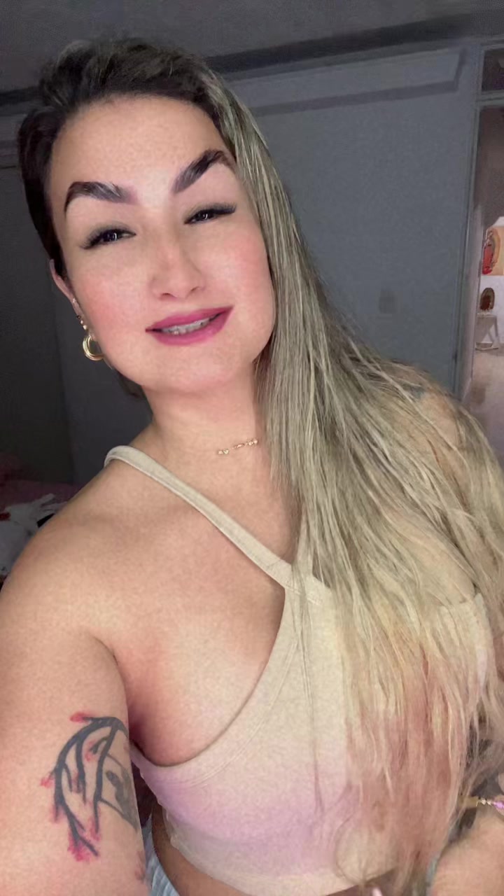 @Fernanda🖤