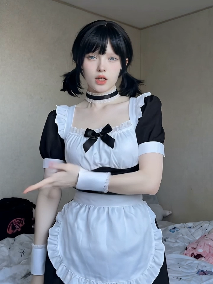 @Lia Albino 🤍