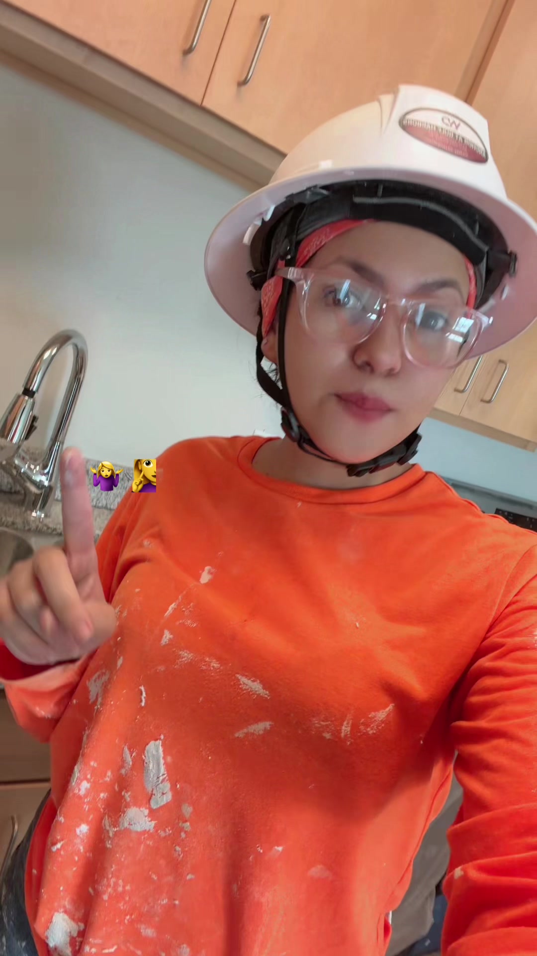 @Lis