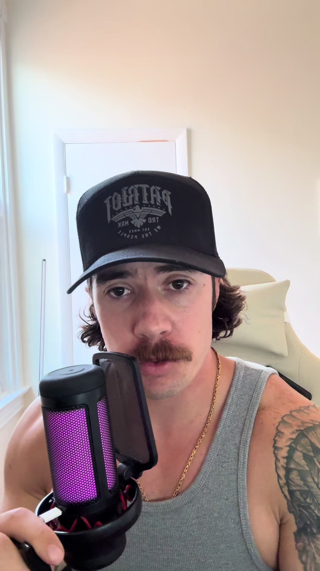 @_therealclyde_