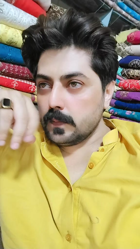 @GULRAIZ NIAZI 097