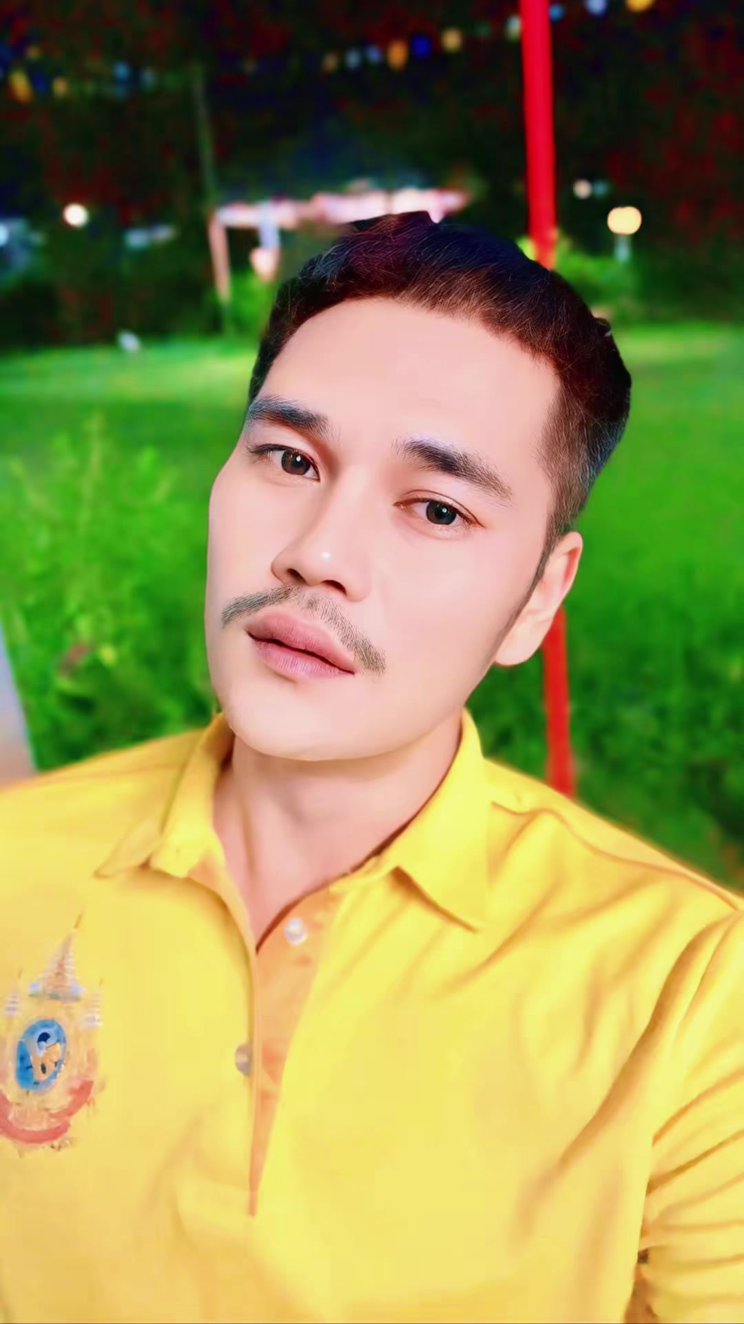 @ผู้ใหญ่ แบงค์ 🦁