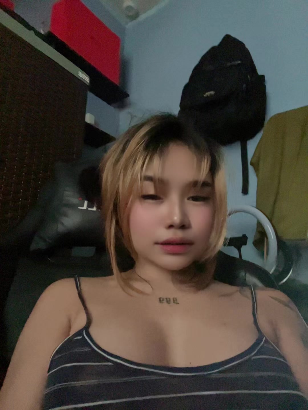 @akisha