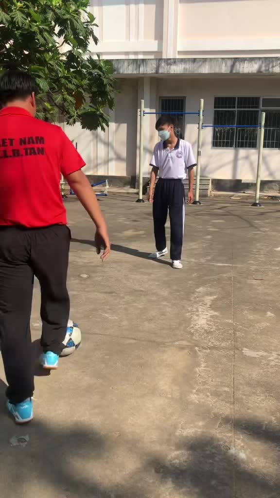 @Thầy T&acirc;n Sports