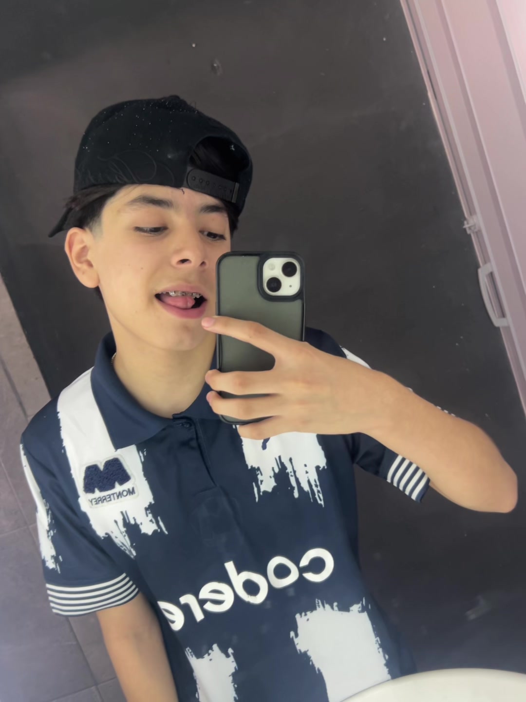 @Rochaa