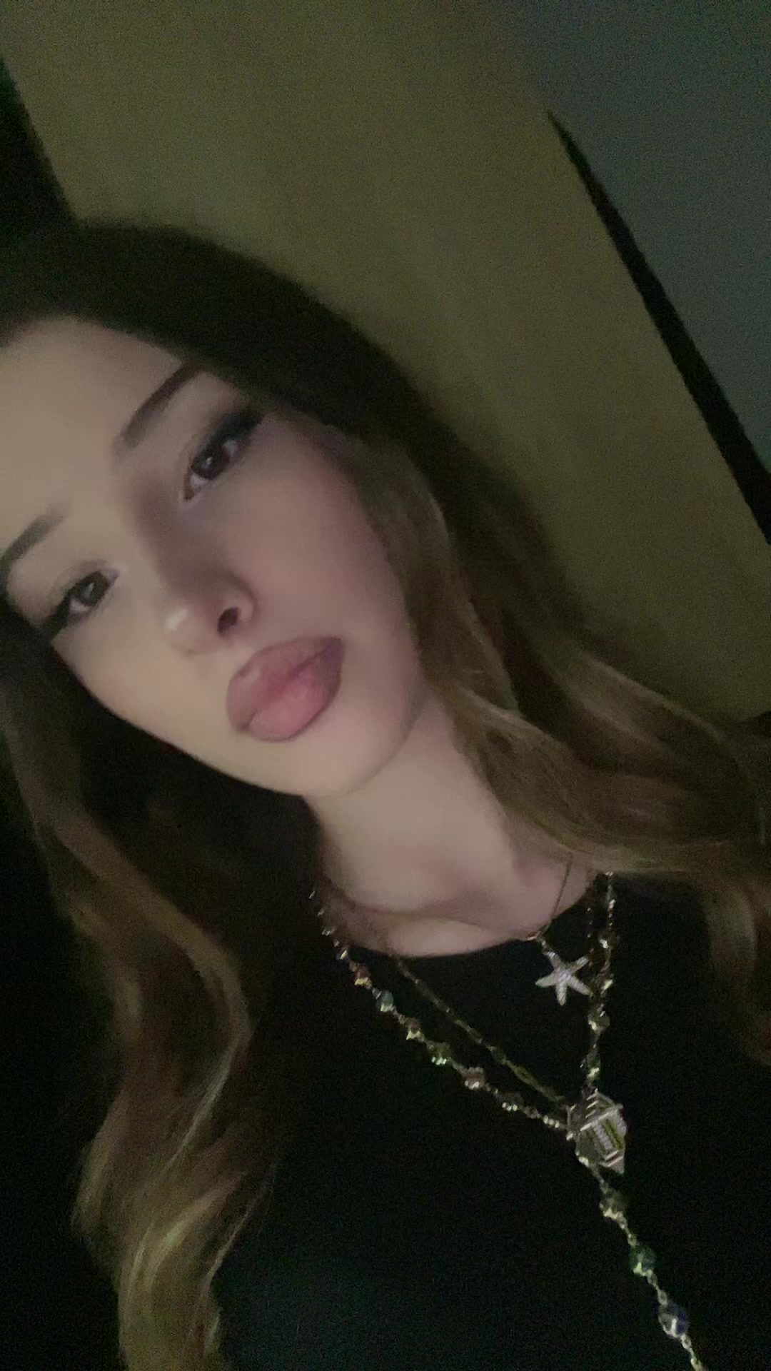 @🇦🇱