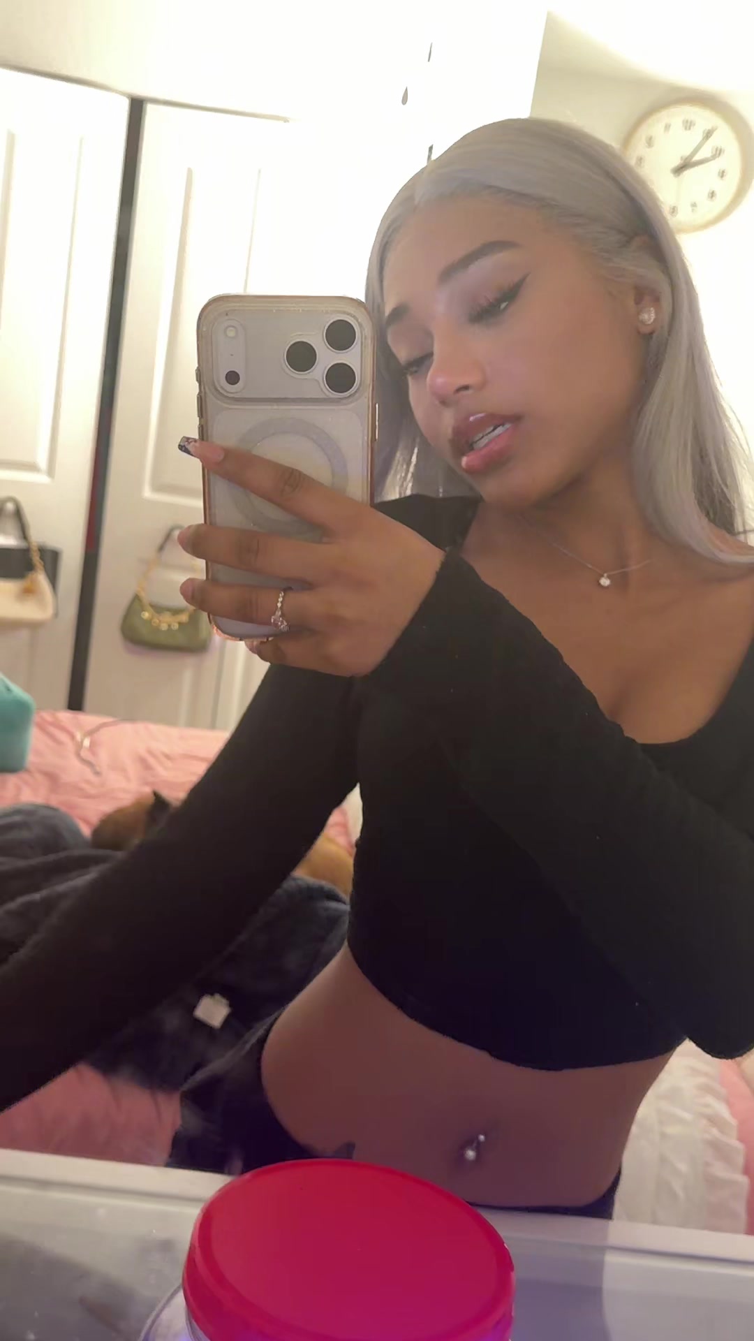 @ciarahrenaee