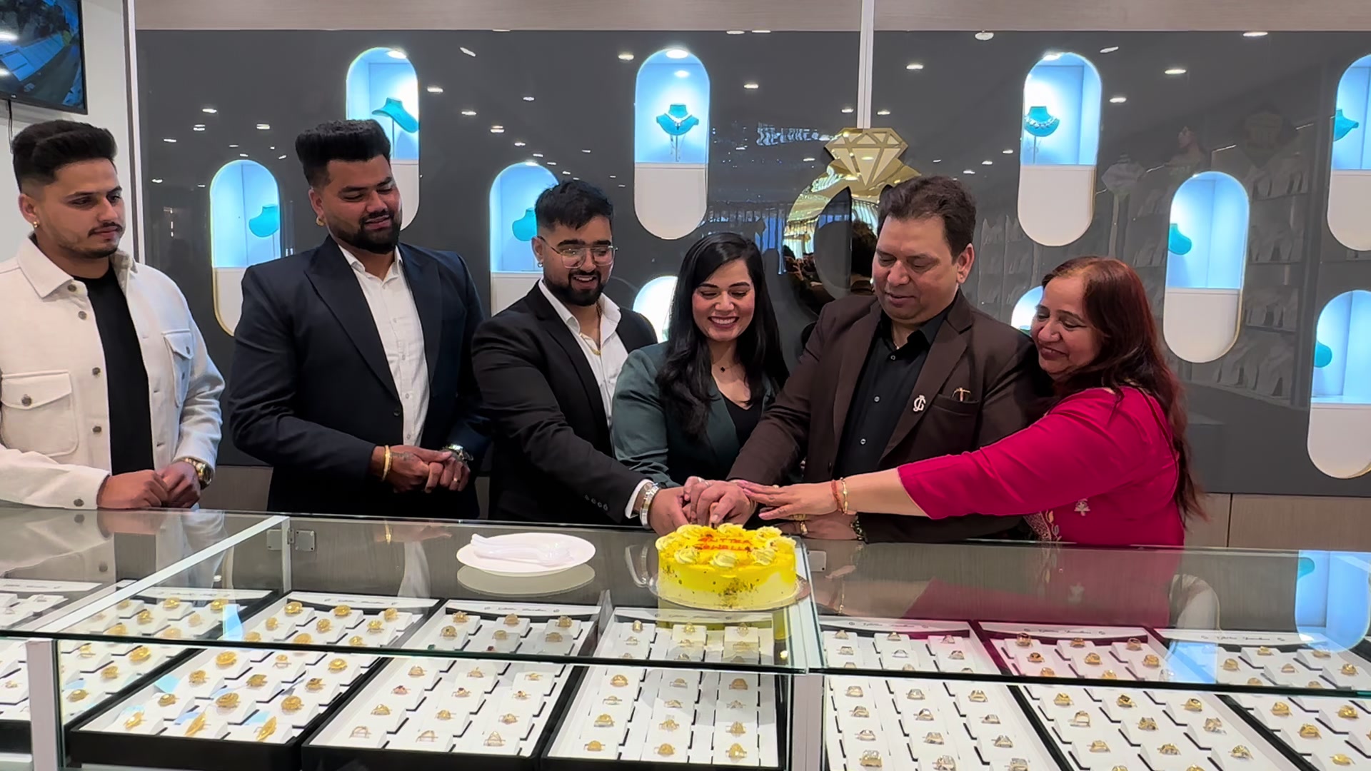 @Glitter Jewellers Australia