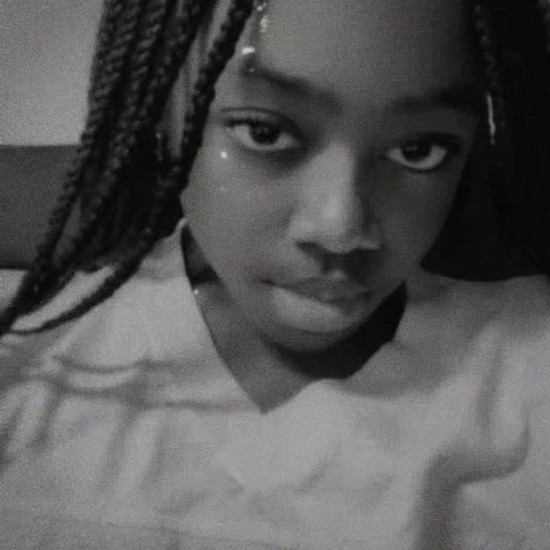 @Babygirl_riah