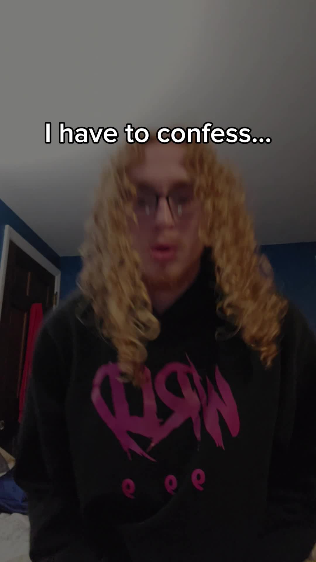 @GoldieGl0cks