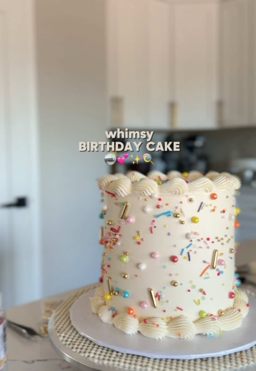 @Cake By Claudia