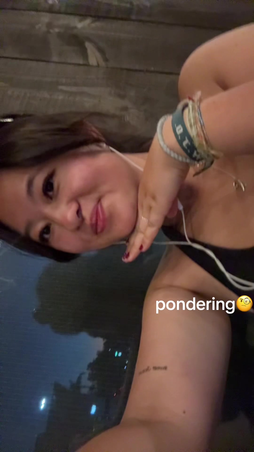 @hii