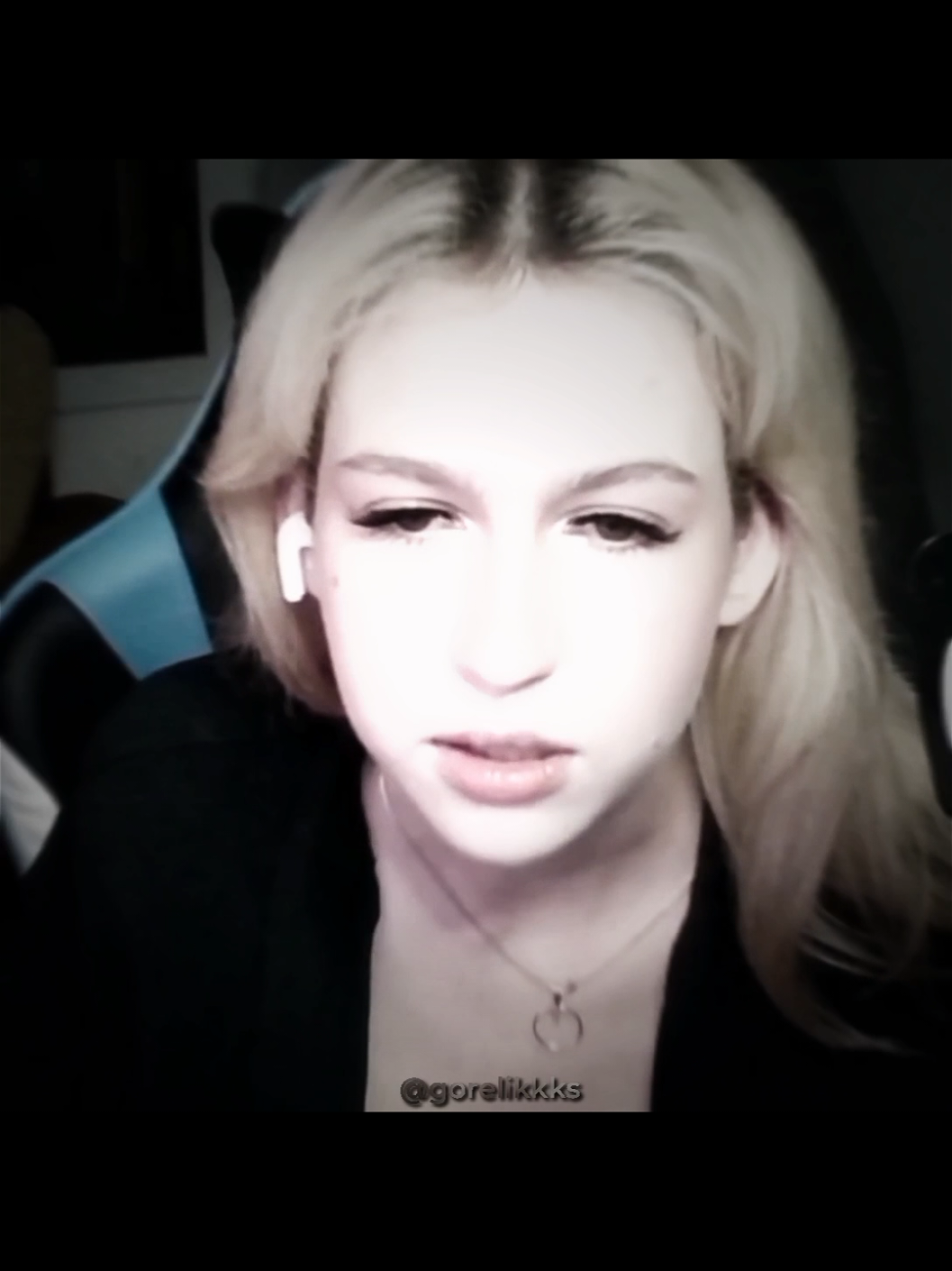 @👻