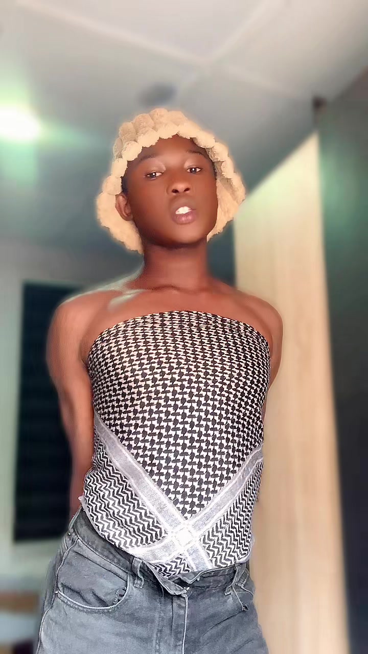 @JUST ME 🫠🇬🇭