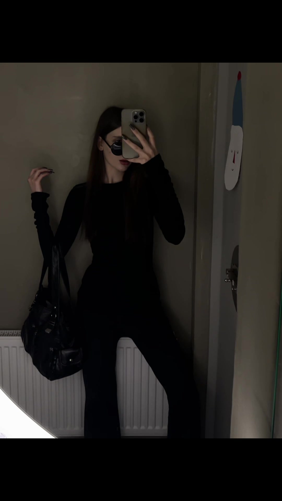 @anna