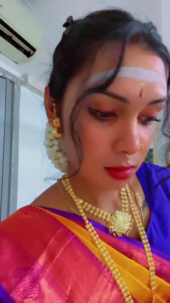 @பாரதி 🌸🌙