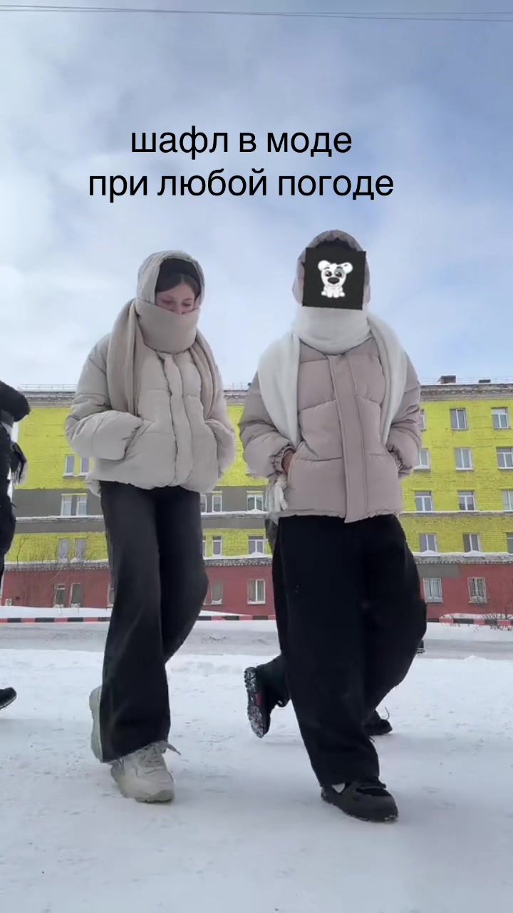 @vvv